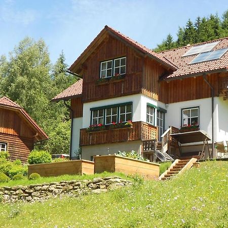 Die Kalsbergerin Ferienwohnung Fuer Geniesser ドナースバッハヴァルト エクステリア 写真