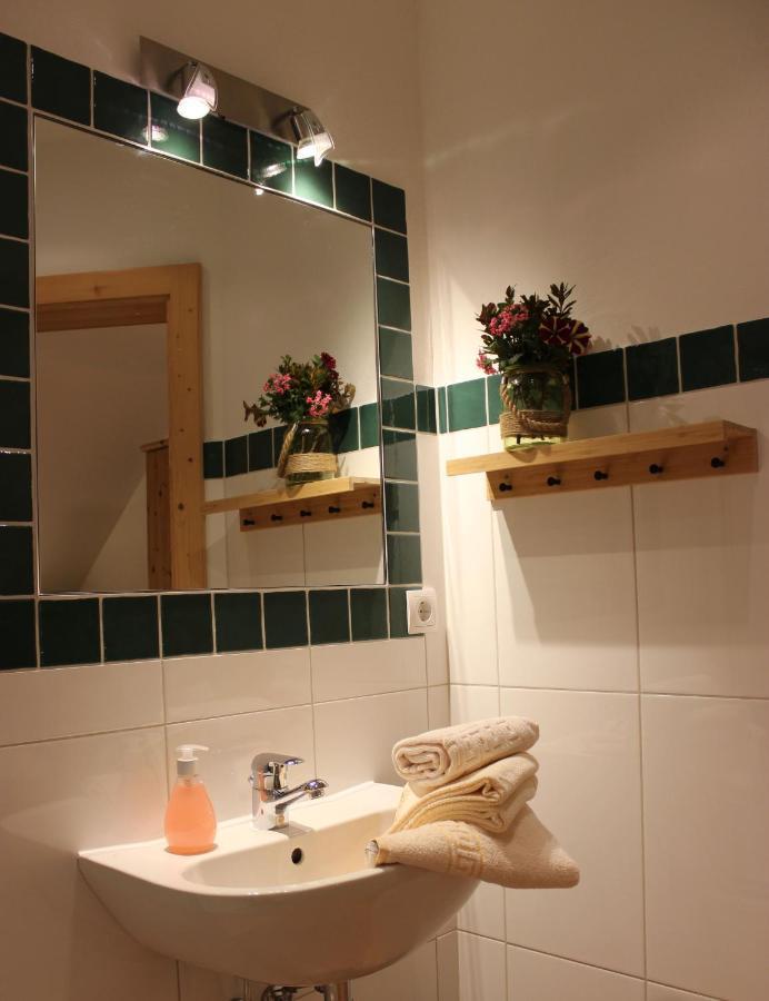 Die Kalsbergerin Ferienwohnung Fuer Geniesser ドナースバッハヴァルト エクステリア 写真