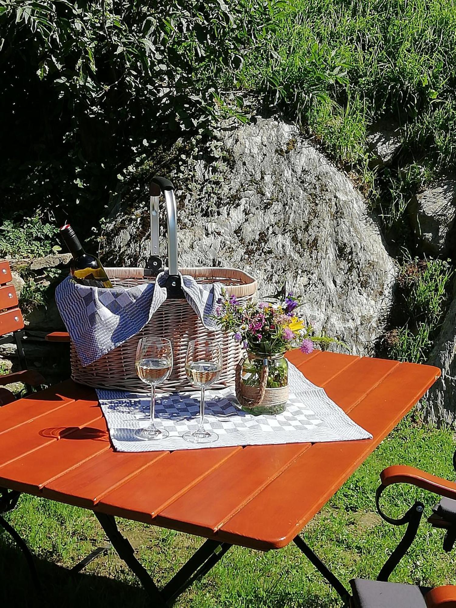 Die Kalsbergerin Ferienwohnung Fuer Geniesser ドナースバッハヴァルト エクステリア 写真